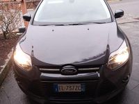 Usata Ford Focus Titanium 95 CV (69 kW) 2012 Blu Station wagon