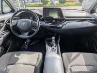 Usata Toyota C-HR BlackLine 98 CV (72 kW) 2022 Argento SUV