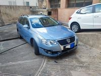 Usata VW Passat 140 CV (102 kW) 2008 Blu Station wagon