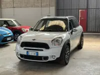 Usata Mini Cooper SD Countryman 143 CV (105 kW) 2012 Bianco SUV
