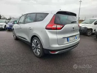 Usata Renault Grand Scénic IV 140 CV (102 kW) 2021 Grigio Monovolume