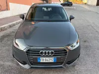 Usata Audi A1 Design 95 CV (69 kW) 2015 Grigio Utilitaria