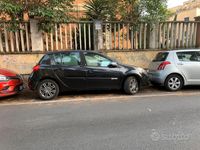 usata Renault Clio incidentata