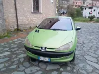 Usata Peugeot 206 109 CV (80 kW) 2001 Verde Cabrio