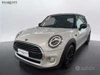 Usata Mini Cooper D Hype 116 CV (85 kW) 2019 Argento Utilitaria