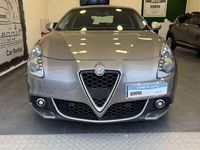 Usata Alfa Romeo Giulietta Super 120 CV (88 kW) 2019 Argento Utilitaria