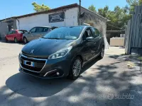 Usata Peugeot 208 S 75 CV (55 kW) 2016 Grigio Utilitaria