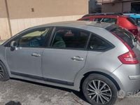Usata Citroën C4 109 CV (80 kW) 2005 Grigio Berlina