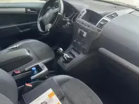 Usata Opel Zafira 120 CV (88 kW) 2008 Monovolume