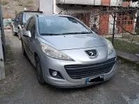 Usata Peugeot 207 73 CV (53 kW) 2011 Berlina