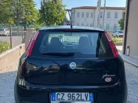 Usata Fiat Grande Punto Dynamic 90 CV (66 kW) 2006 Nero Utilitaria