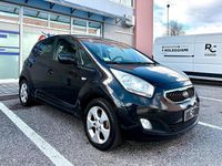 Usata Kia Venga 90 CV (66 kW) 2013 Nero Utilitaria