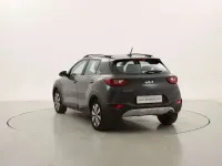 Usata Kia Stonic Style 101 CV (74 kW) 2022 Grigio SUV