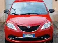 Usata Lancia Ypsilon 69 CV (50 kW) 2016 Rosso Utilitaria