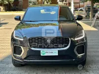 Usata Jaguar E-Pace R-Dynamic 249 CV (183 kW) 2024 Grigio SUV