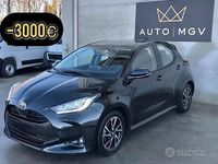 Usata Toyota Yaris Trend 72 CV (52 kW) 2022 Grigio Utilitaria
