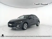 Usata Audi A3 Ambiente 150 CV (110 kW) 2024 Grigio manhattan metallizzato Berlina