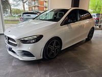 Usata Mercedes B200 AMG Line Premium Plus 150 CV (110 kW) 2022 Bianco Monovolume