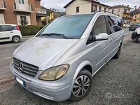 Usata Mercedes Viano 2004 Grigio Monovolume