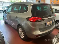 Usata Opel Zafira 150 CV (110 kW) 2014 Grigio Monovolume
