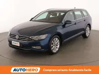 Usata VW Passat Business 122 CV (89 kW) 2021 Blu/azzurro Station wagon