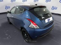 Usata Lancia Ypsilon Silver 69 CV (50 kW) 2023 Blu/azzurro Utilitaria