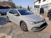 Usata VW Golf VIII 115 CV (84 kW) 2021 Grigio Berlina