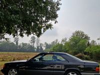 Usata Mercedes E300 220 CV (161 kW) 1990 Nero Coupé