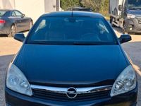 Usata Opel Astra Cabriolet 150 CV (110 kW) 2007 Nero Cabrio
