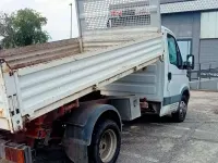 Usata Iveco Daily 125 CV (91 kW) 2002 Bianco Furgone