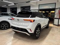 Usata Opel Mokka 130 CV (95 kW) 2025 Bianco SUV