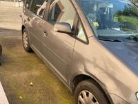 usata VW Touran 1.9 TDI 105CV Conceptline