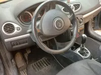 Usata Renault Clio 85 CV (62 kW) 2006 Blu Utilitaria
