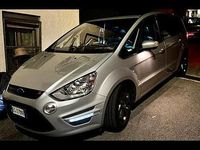 Begagnad Ford S-MAX Titanium 163 HK (119 kW) 2011 Grå Minibuss