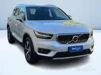 Usata Volvo XC40 Inscription 129 CV (94 kW) 2021 Argento SUV