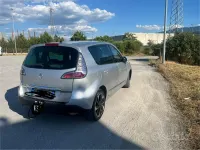 Usata Renault Scenic E-Tech XMOD 110 CV (80 kW) 2015 Grigio Station wagon