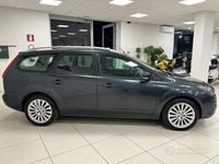 Usata Ford Focus Titanium 110 CV (80 kW) 2008 Grigio Station wagon