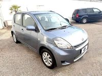 Usata Daihatsu Sirion HIRO 91 CV (66 kW) 2009 Grigio scuro Utilitaria