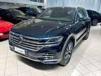 Usata VW Touareg Elegance 381 CV (280 kW) 2021 Blu/azzurro SUV