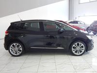 Usata Renault Scénic IV Business 120 CV (88 kW) 2020 Nero Monovolume