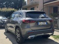 Usata Mercedes GLA200 150 CV (110 kW) 2020 Grigio SUV