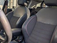 Usata Peugeot 208 GT-line 110 CV (80 kW) 2015 Bianco Utilitaria