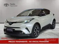 Usata Toyota C-HR Style 98 CV (72 kW) 2017 Bianco SUV