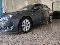 Usata Opel Insignia Eco 140 CV (102 kW) 2015 Perlato Station wagon