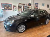 Usata Alfa Romeo Giulietta Distinctive 105 CV (77 kW) 2011 Nero Utilitaria