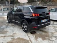 Usata Peugeot 5008 130 CV (95 kW) 2020 Nero SUV