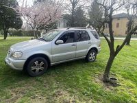 Usado Mercedes ML270 Classic 163 CV (119 kW) 2004 Gris SUV