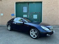Usata Mercedes CLS500 306 CV (225 kW) 2004 Blu/azzurro Berlina