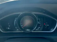 Usata Volvo V40 Momentum 115 CV (84 kW) 2015 Grigio Berlina