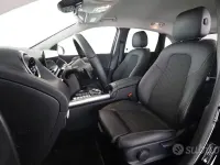 Usata Mercedes B180 116 CV (85 kW) 2021 Nero notte Utilitaria